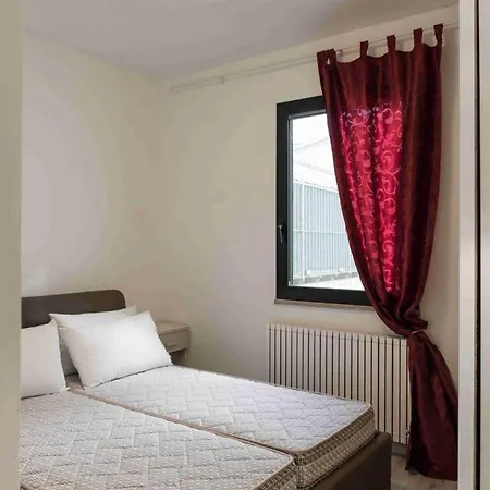 Rapisardi 8 Apartment *